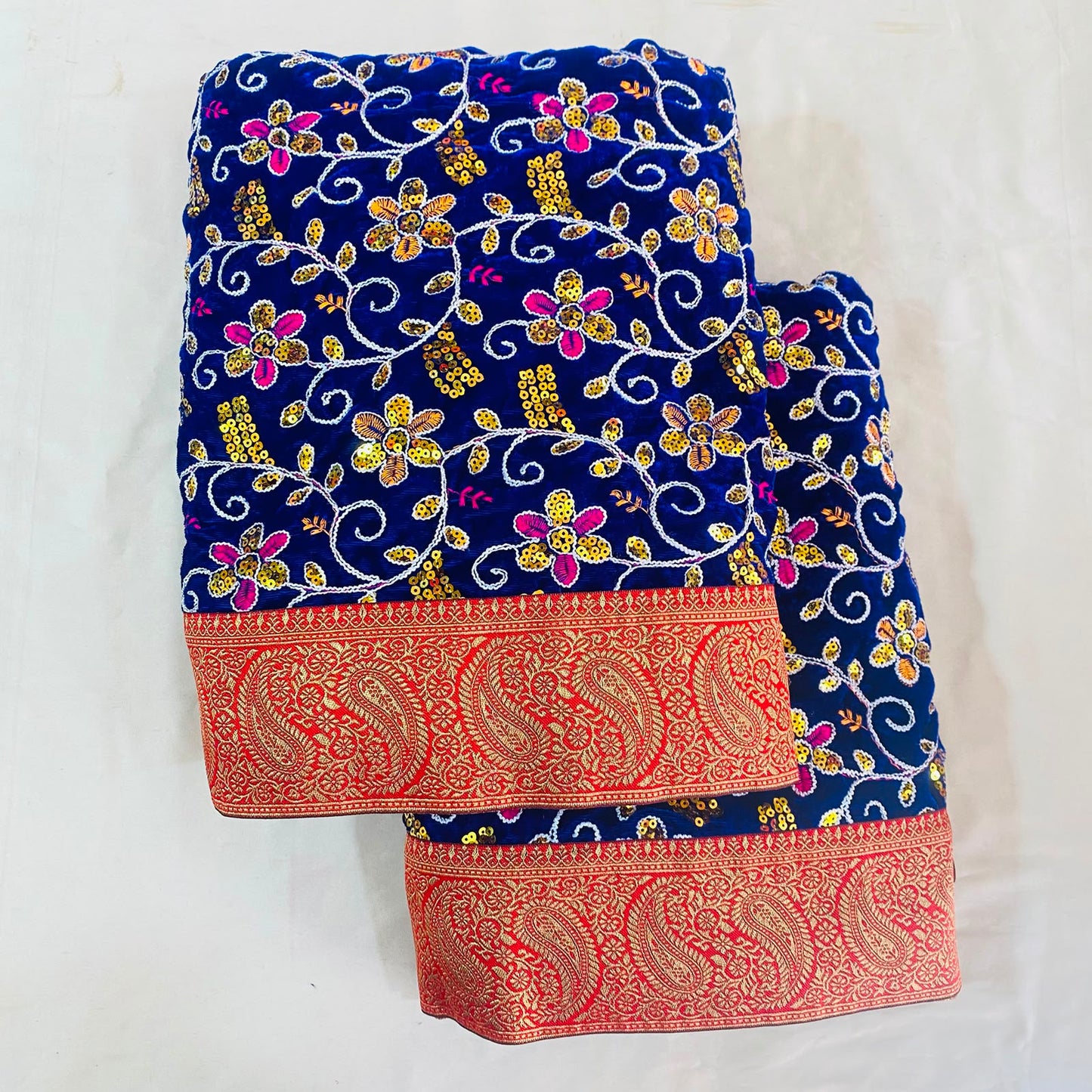 Shirdi Sai Baba Velvet Vastra Set | Samadhi Cloth, Head & Neck Scarf for Idol Decoration – Velvet Fabric with Blue & Red Border and Multi-Colour Floral Design