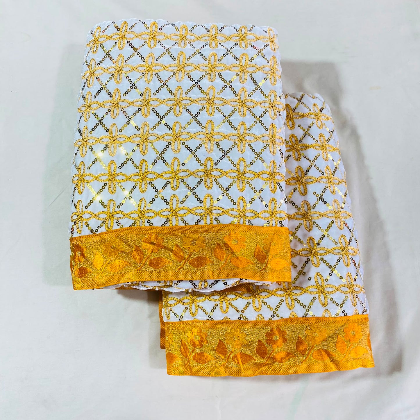 Sri Sadguru Sai Baba Vastra Set for Shirdi Temple – Colour White and Gold Combination