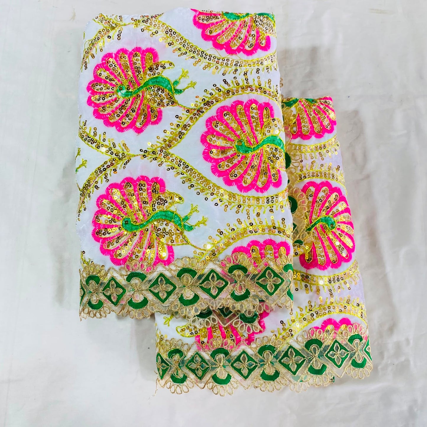 Shirdi Sai Baba Velvet Vastra Set | Samadhi Cloth, Head & Neck Scarf for Idol Decoration – Velvet Fabric with White & Pink Border and Peacock Design
